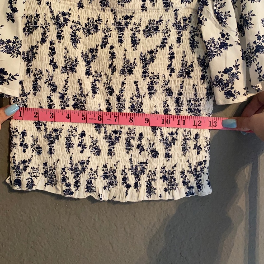 Spring Crop Top - Picture 4 of 8